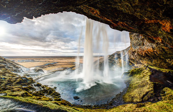South Coast Small Group Tour: Waterfalls, Glacier & Black Sand Beach